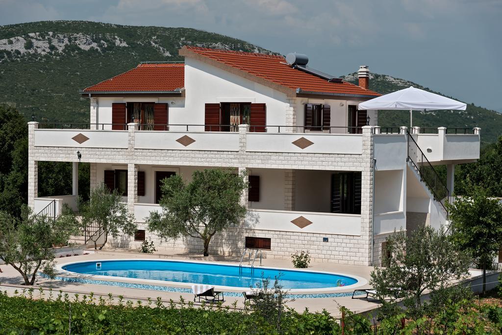 Villa Vinea Prapatnica ภายนอก รูปภาพ