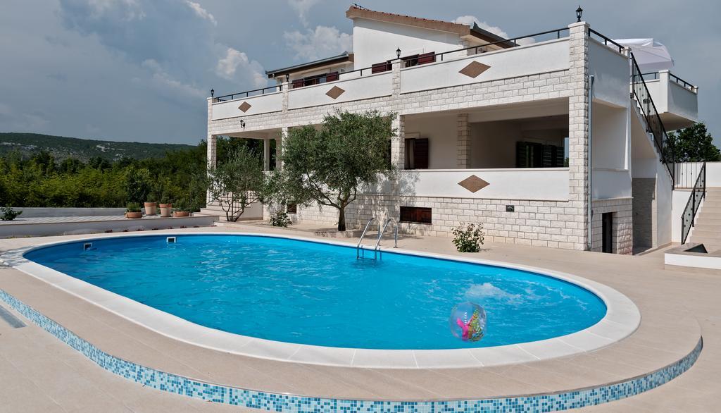 Villa Vinea Prapatnica ภายนอก รูปภาพ