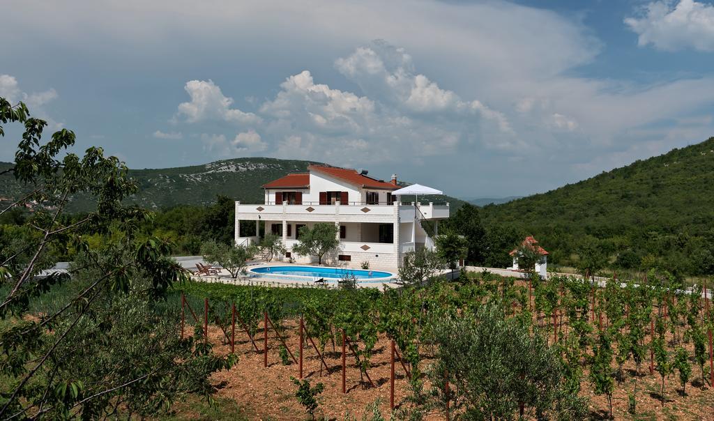 Villa Vinea Prapatnica ภายนอก รูปภาพ