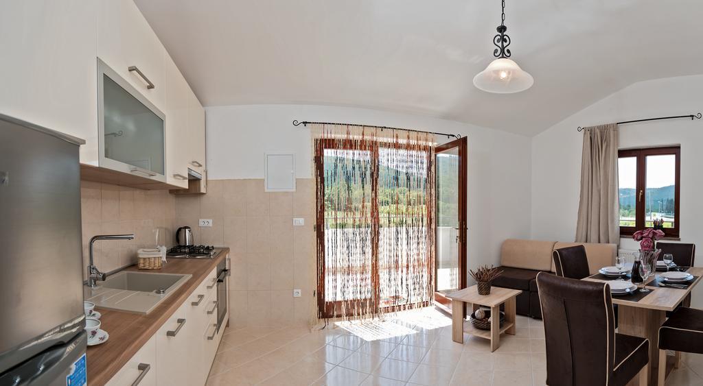 Villa Vinea Prapatnica ภายนอก รูปภาพ